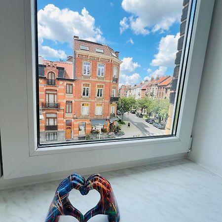 Renove Et Radieux A Bruxelles Bruxelas Exterior foto